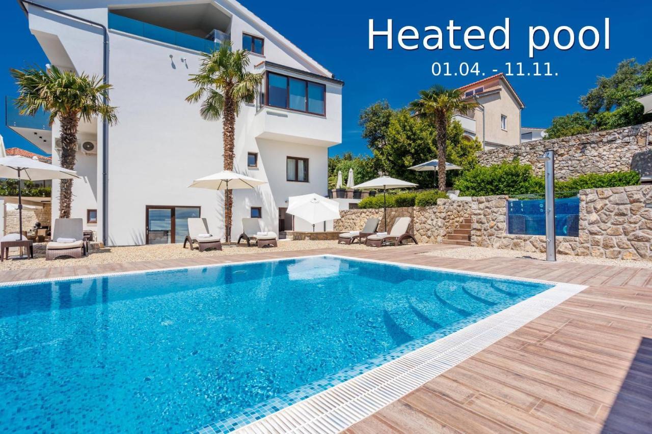 קרק Apartments Petra Krk מראה חיצוני תמונה