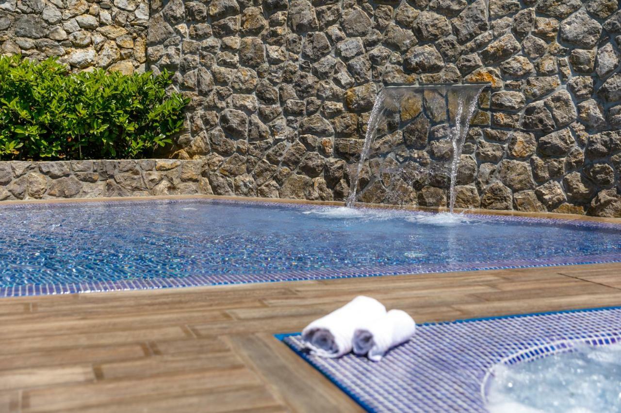 קרק Apartments Petra Krk מראה חיצוני תמונה