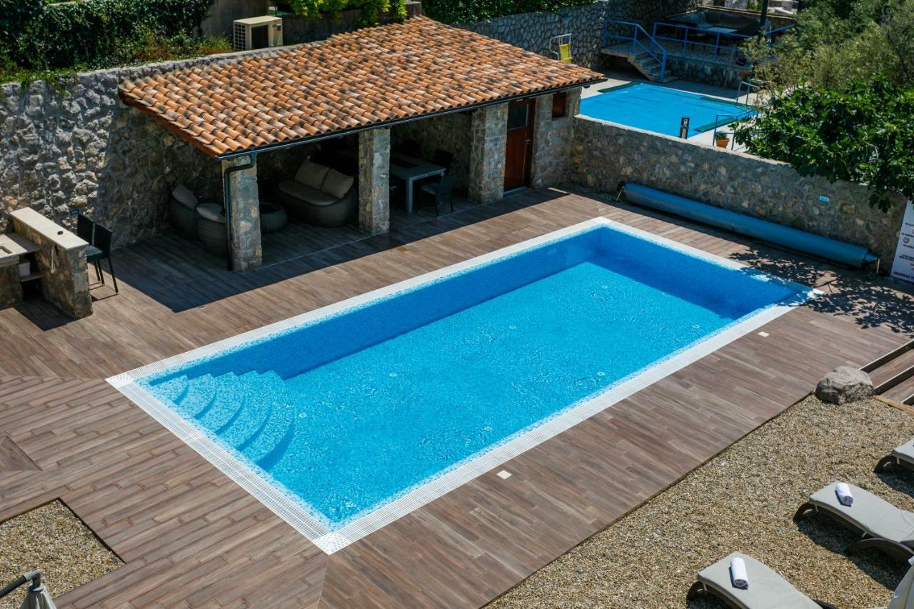קרק Apartments Petra Krk מראה חיצוני תמונה