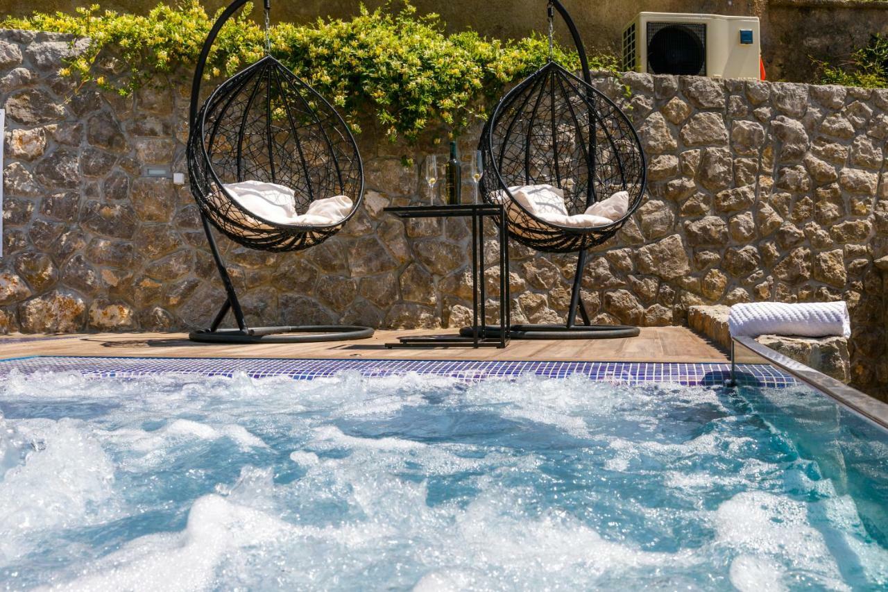 קרק Apartments Petra Krk מראה חיצוני תמונה