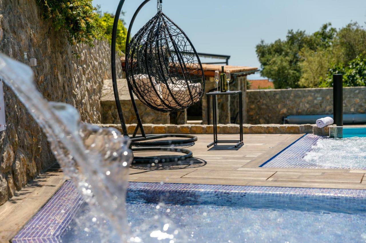 קרק Apartments Petra Krk מראה חיצוני תמונה